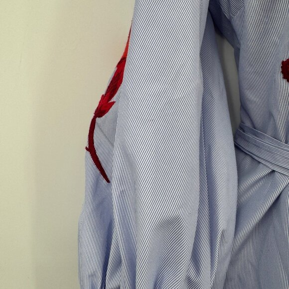 INC International Concepts Embroidered Wrap Top woman’s size small petite bishop - Picture 12 of 14